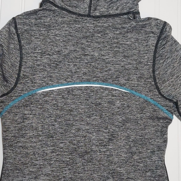 Z by Zella gray hoodie with quarter zipper sz XS - Picture 7 of 11
